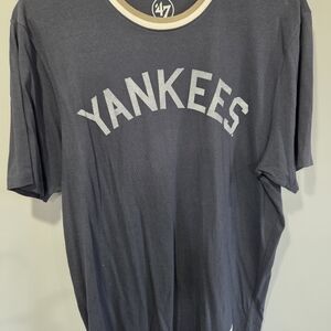 Mens '47 Brand MLB New York Yankees Medium Shirt